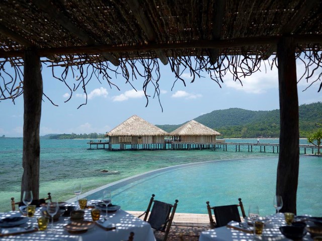 pool-sala-view-to-vista_32156.jpg