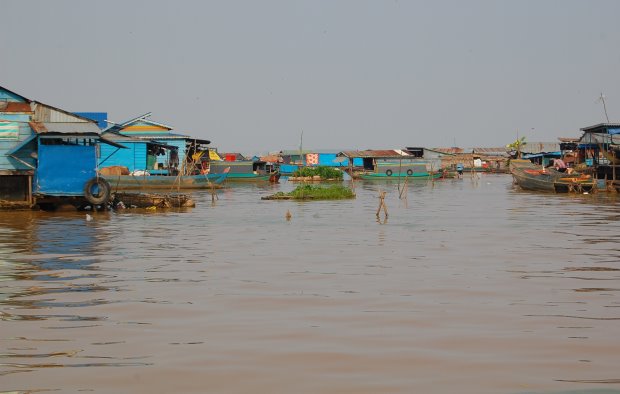 Tonle_Sap_Lake.jpg