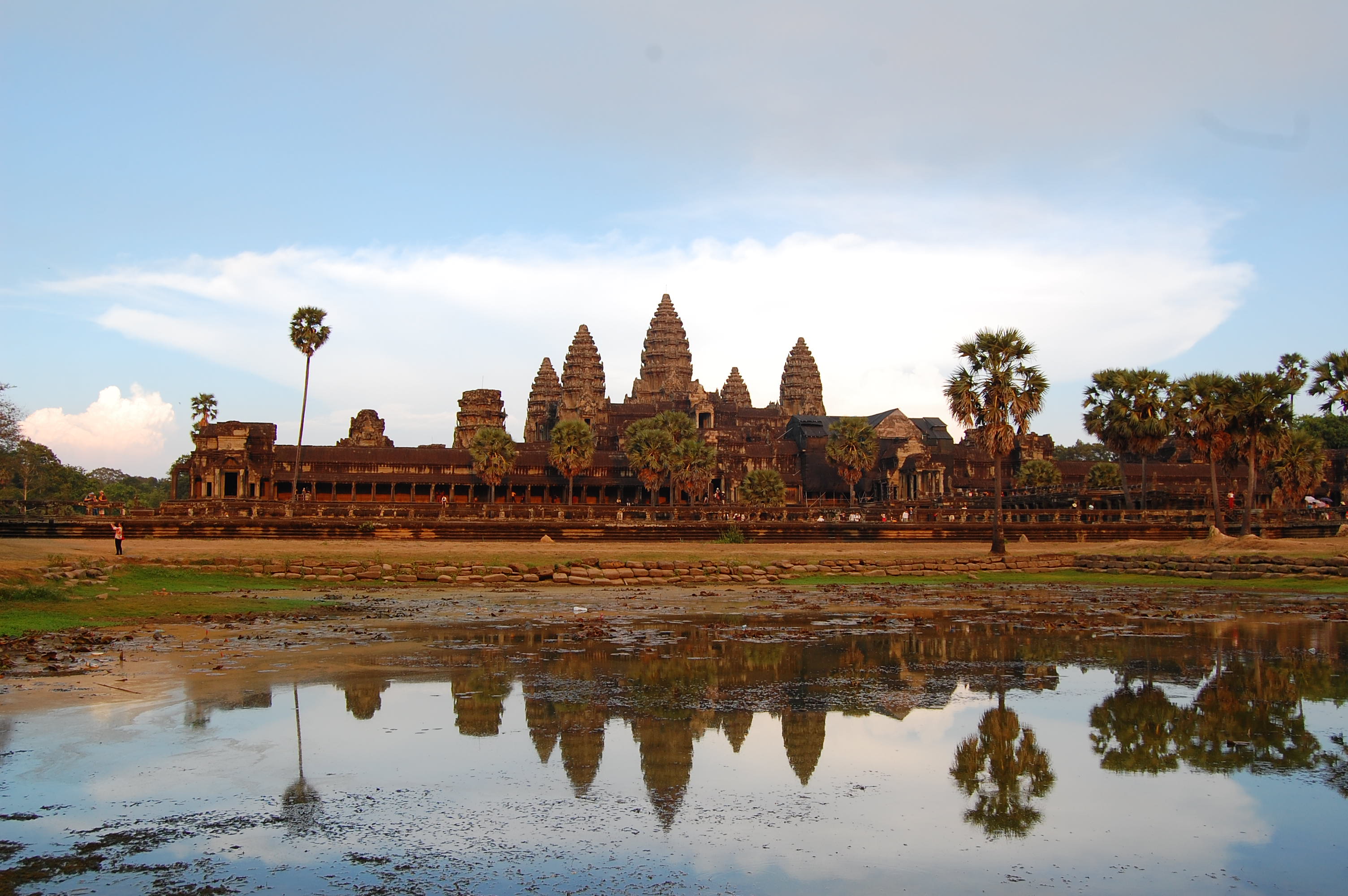 Angkor_Wat.jpg